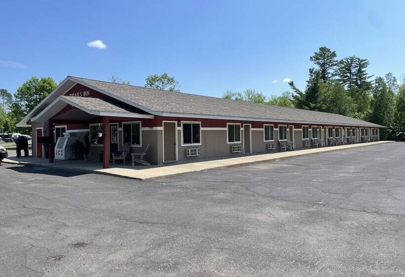 Trails Inn Quadna Mountain Motel & Rv Park