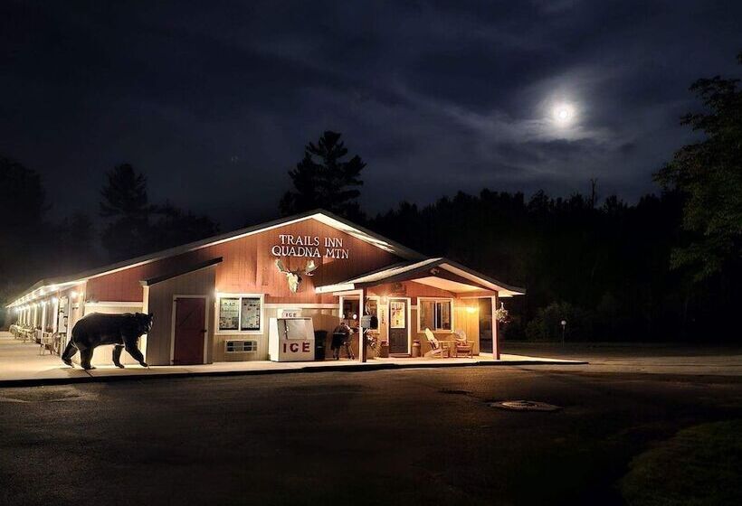 Trails Inn Quadna Mountain Motel & Rv Park