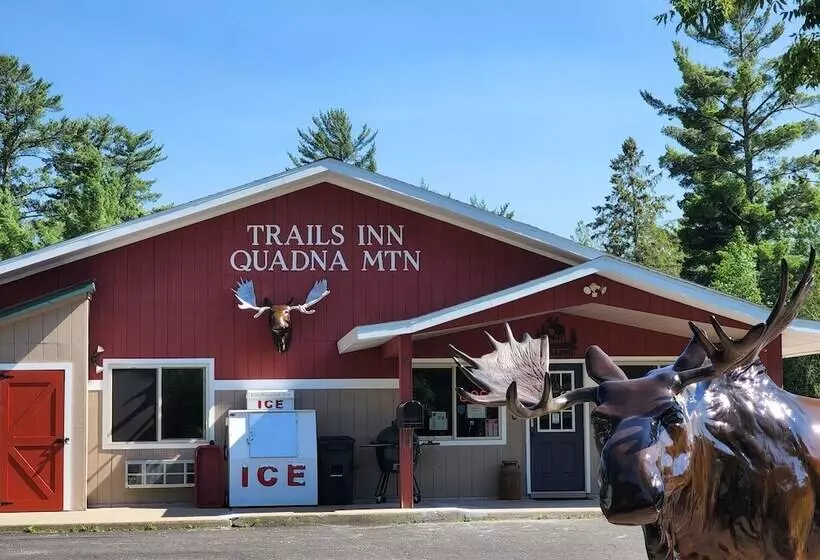 Trails Inn Quadna Mountain Motel & Rv Park