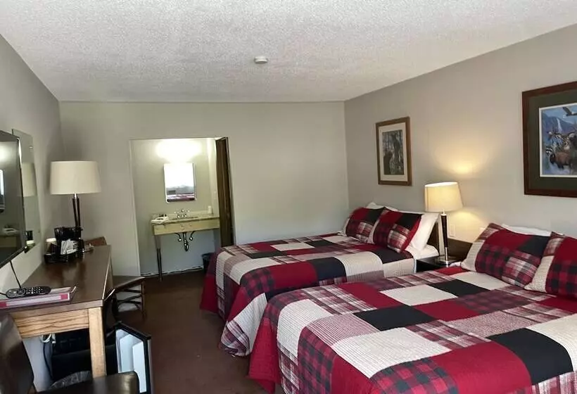 Trails Inn Quadna Mountain Motel & Rv Park