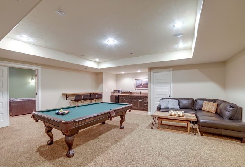 Rigby Home W/ Game Room & Fire Pit