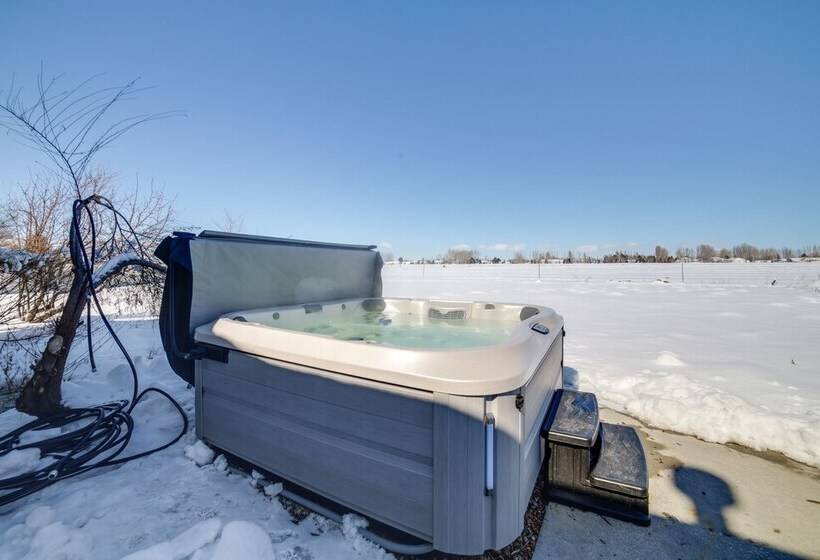 Rigby Home W/ Game Room & Fire Pit