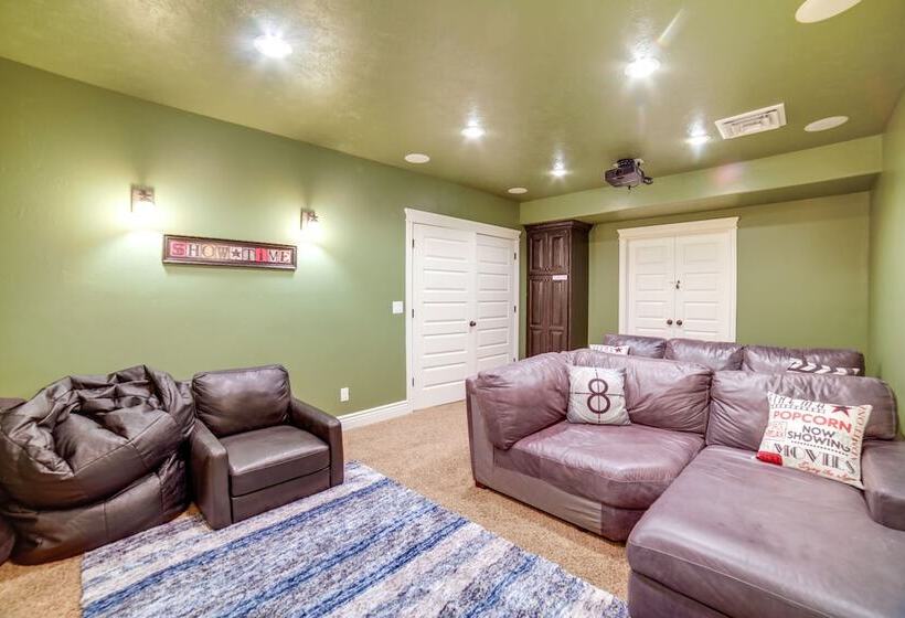 Rigby Home W/ Game Room & Fire Pit