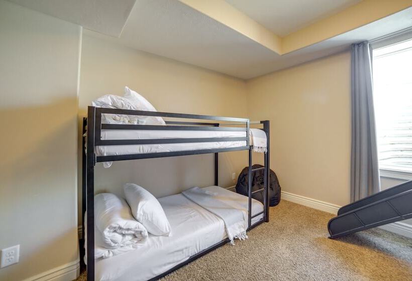 Rigby Home W/ Game Room & Fire Pit