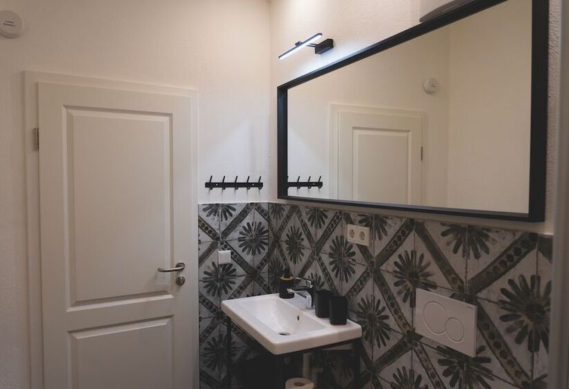 Общежитие Altstadt Quartier