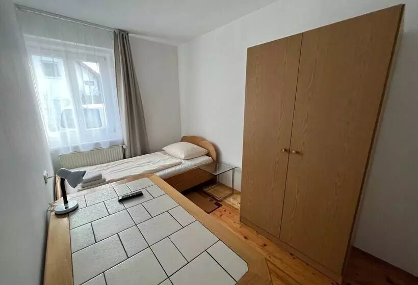 هاستل Wg Haus