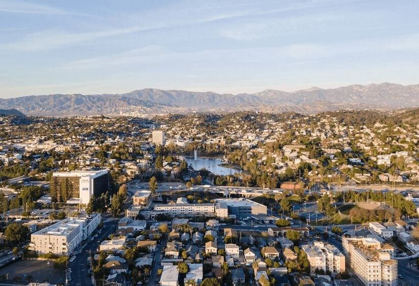 Downtown Delight By Avantstay 10min To Staples