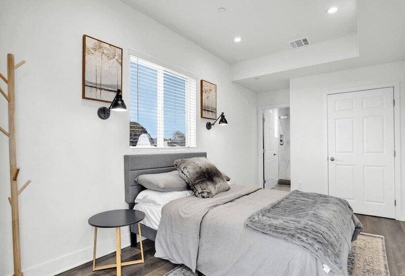 Downtown Delight By Avantstay 10min To Staples