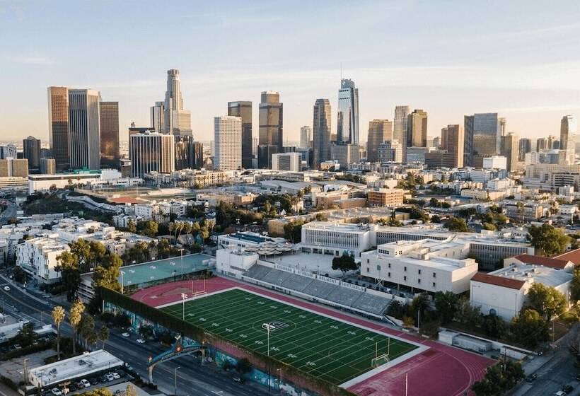 Downtown Delight By Avantstay 10min To Staples