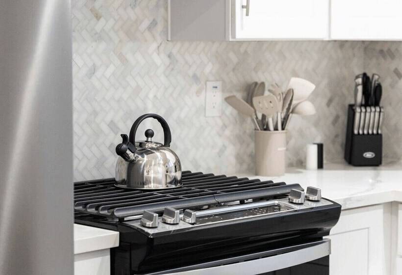 Downtown Delight By Avantstay 10min To Staples