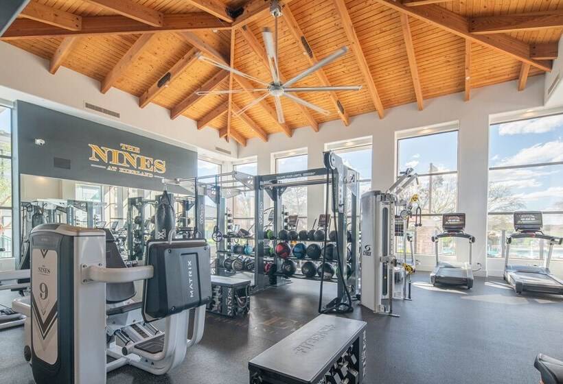 Golf View Oasis: Serenity + Tranquility + Walkability 244