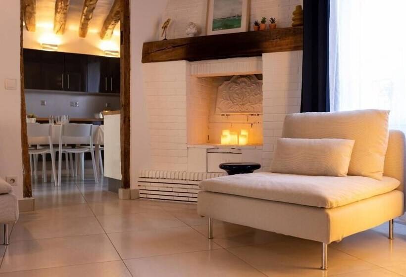 Отель La Maison Coco à 8min De Disneyland Paris