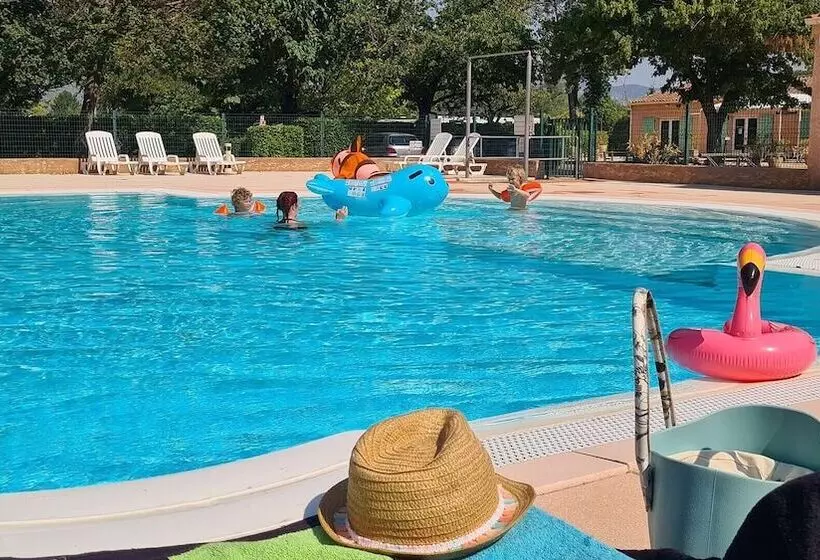 Hotelli Camping Oxygène