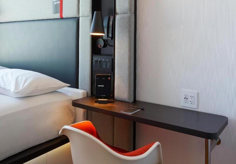 هتل Citizenm Miami South Beach