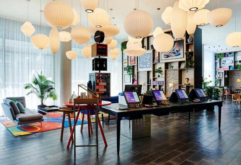هتل Citizenm Miami South Beach