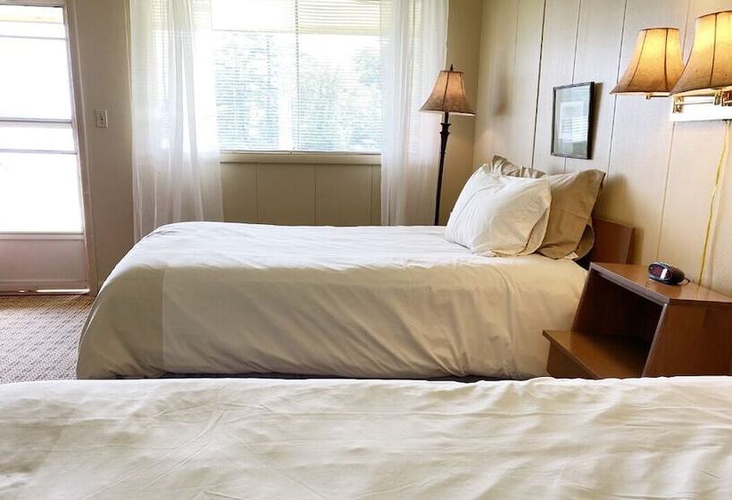 Отель Kenney Rideau