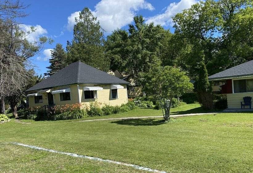 Отель Kenney Rideau