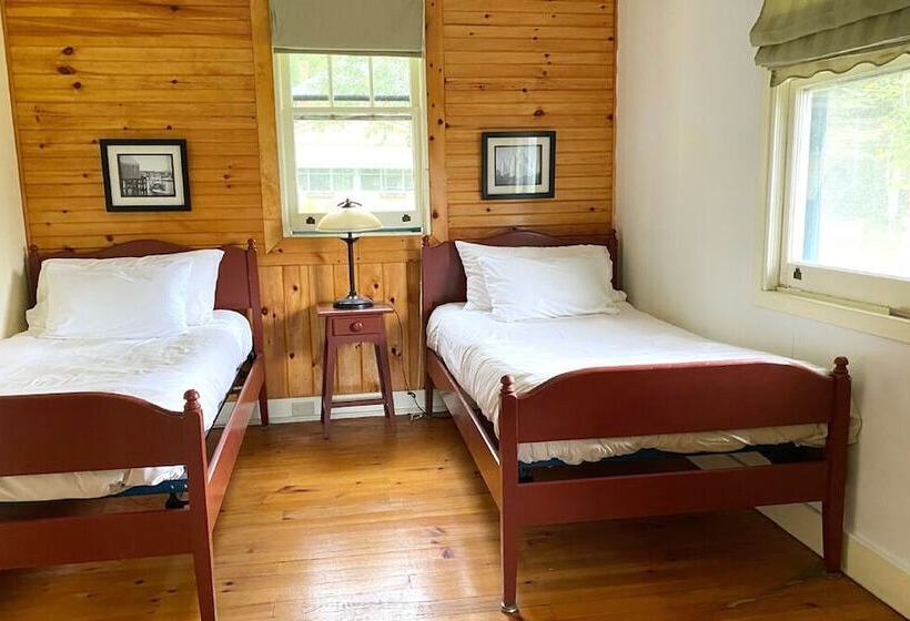 Отель Kenney Rideau