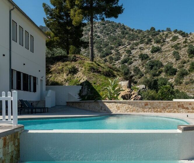 Отель La Casa Del Pantano