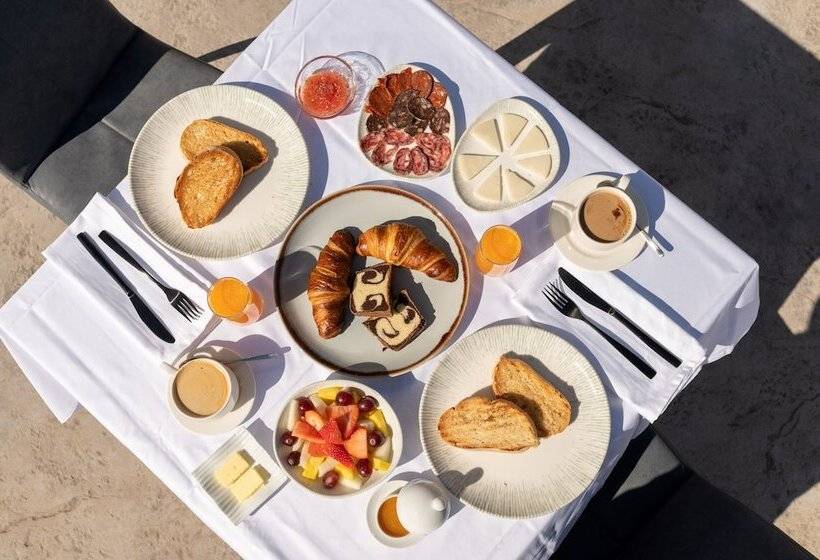 Отель La Casa Del Pantano