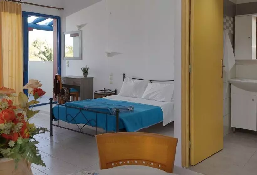 ホテル Palm Bay By Estia