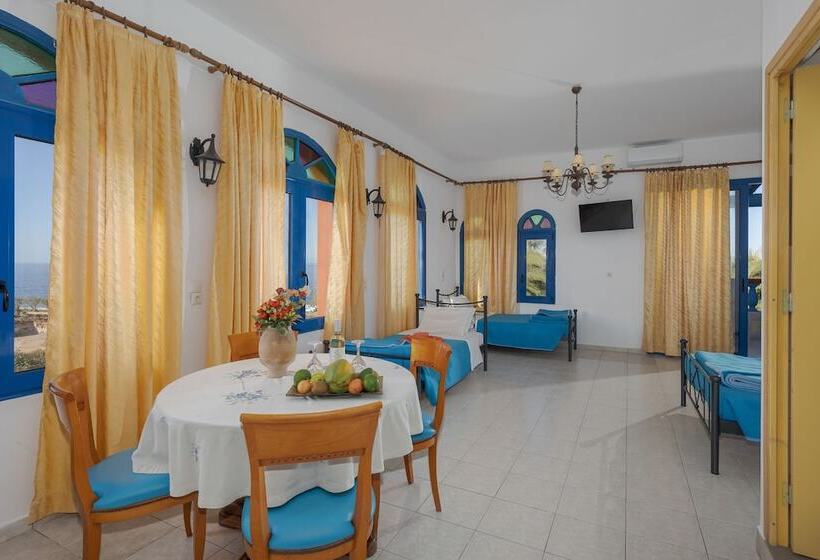 בית מלון כפרי Palm Bay By Estia