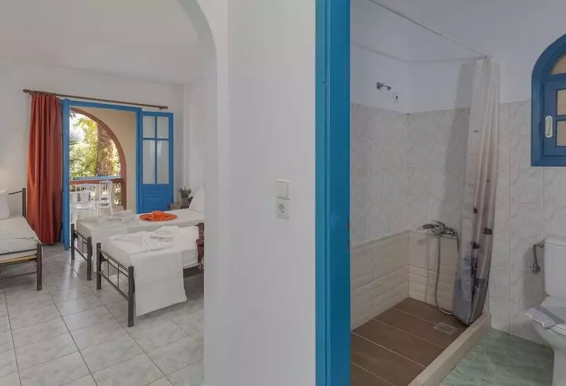 ホテル Palm Bay By Estia