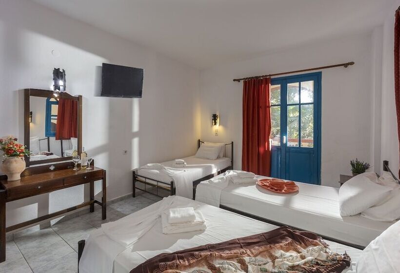 בית מלון כפרי Palm Bay By Estia