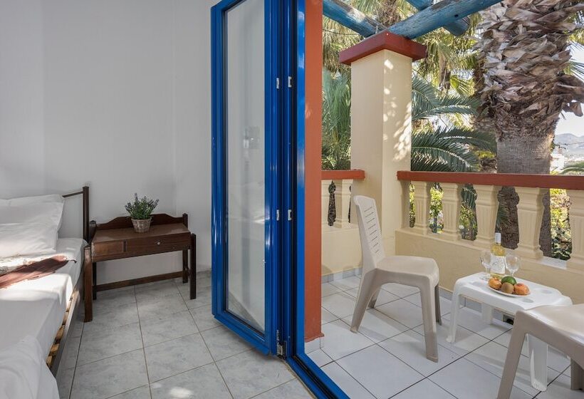 בית מלון כפרי Palm Bay By Estia