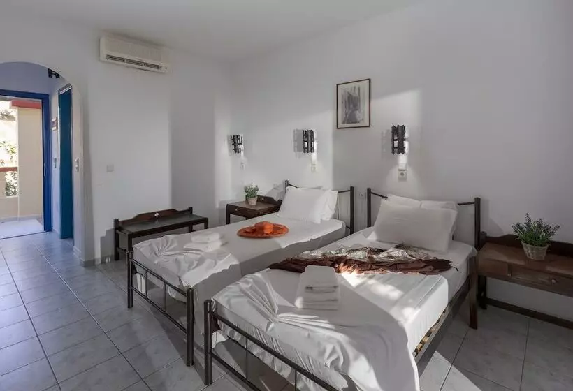 ホテル Palm Bay By Estia