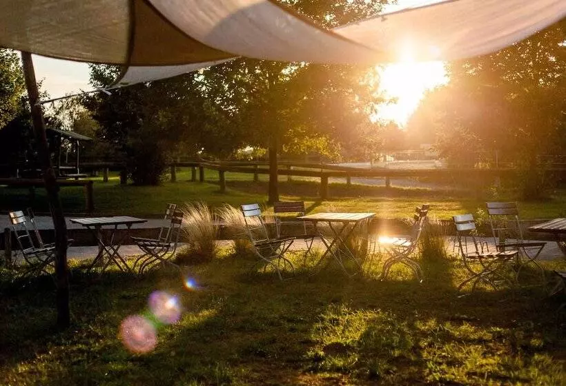 Hotelli Project June