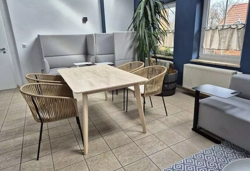 Hotelli Project June