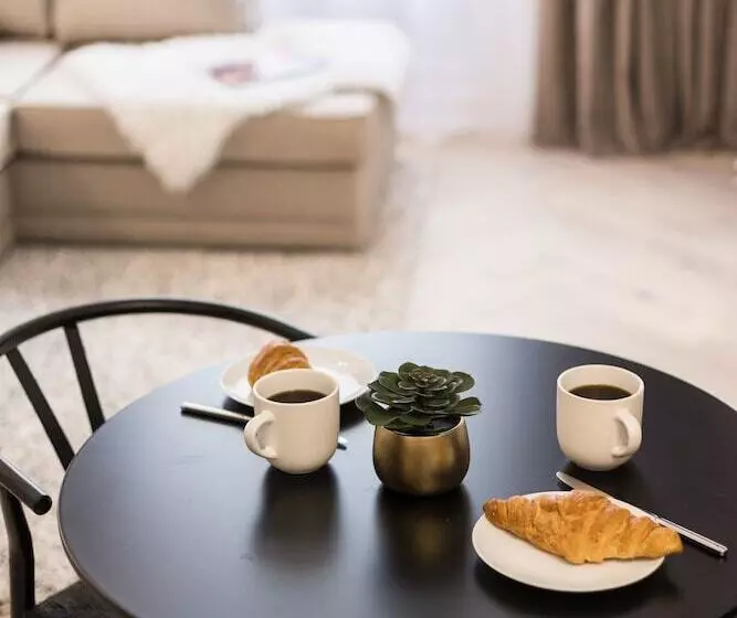 هتل Tanner Row Suites