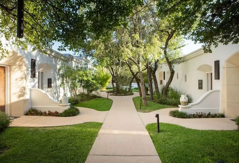 Villas At La Cantera Resort & Spa