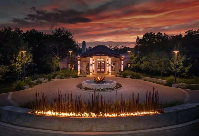 Villas At La Cantera Resort & Spa