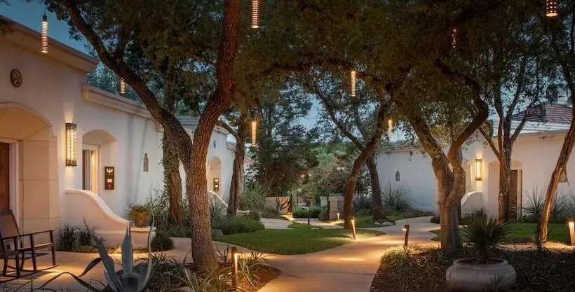 Villas At La Cantera Resort & Spa