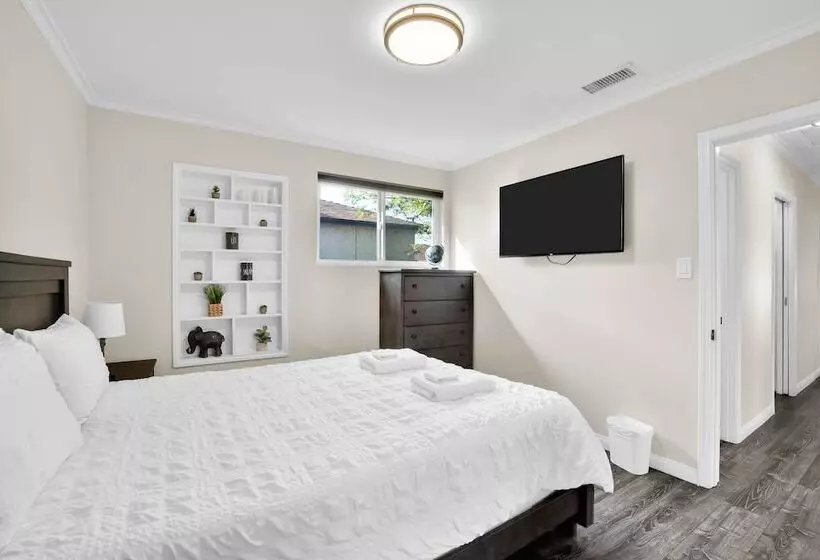 Martha By Avantstay Brand New La Valley Home