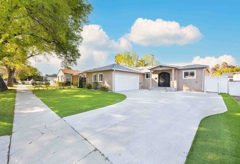 Martha By Avantstay Brand New La Valley Home