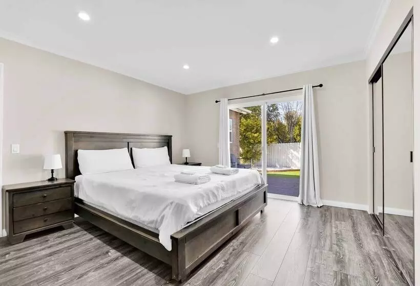 Martha By Avantstay Brand New La Valley Home