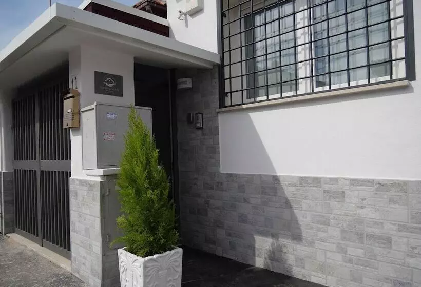 پانسیون Our Guest House