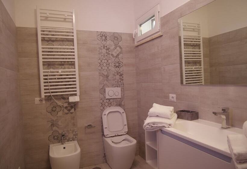 ペンション Our Guest House