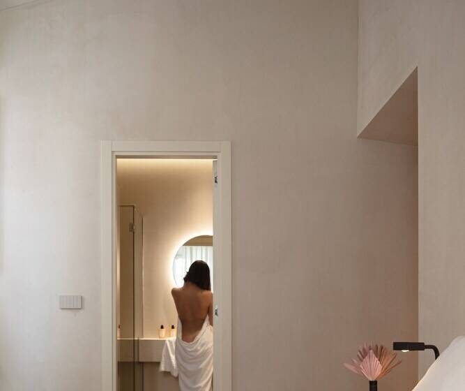 פנסיון P10 Design