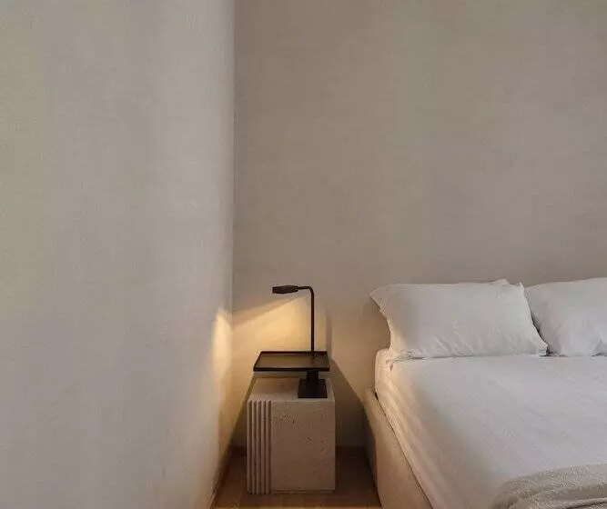 پانسیون P10 Design