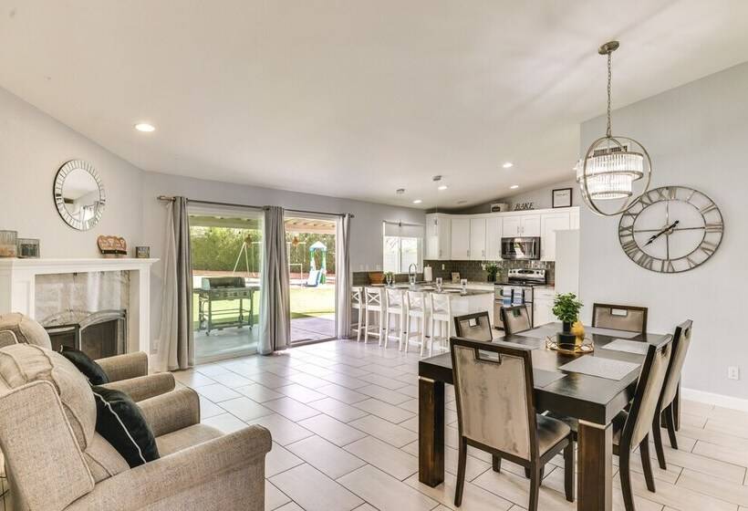 Phoenix Home W/ Private Pool, Fire Pit & Swing Set