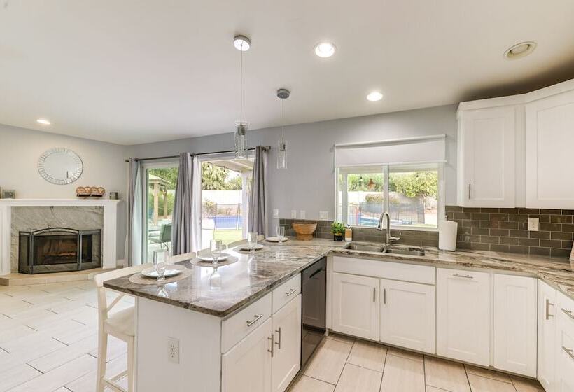 Phoenix Home W/ Private Pool, Fire Pit & Swing Set