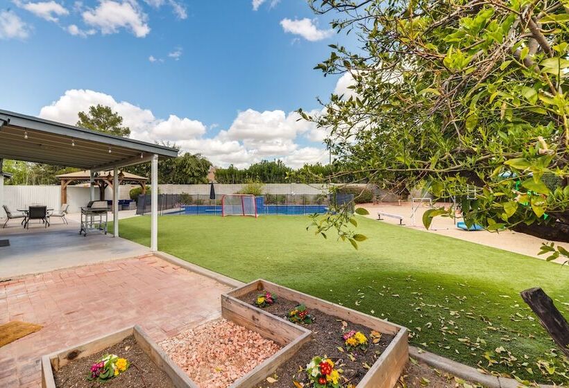 Phoenix Home W/ Private Pool, Fire Pit & Swing Set
