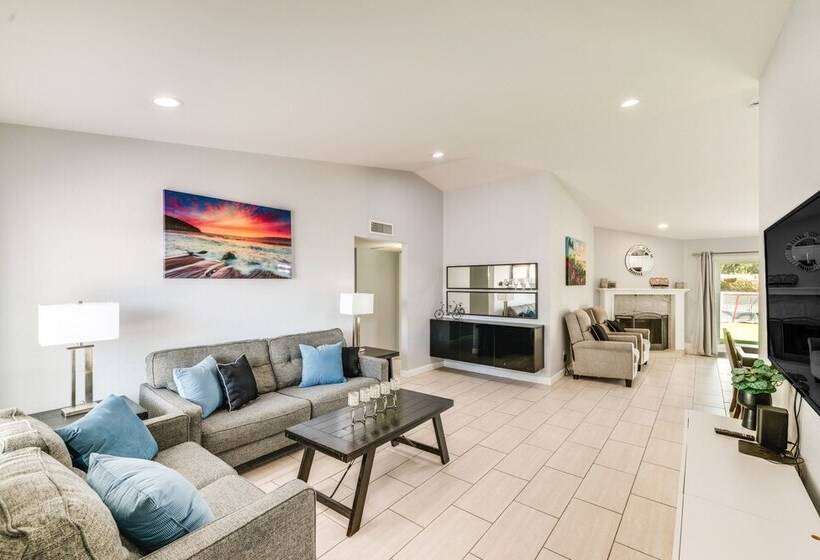 Phoenix Home W/ Private Pool, Fire Pit & Swing Set