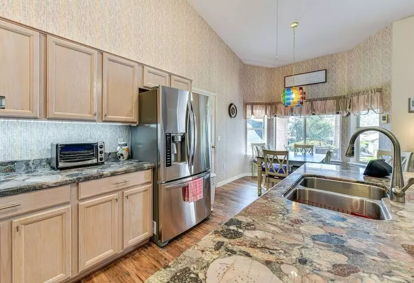 Quiet Chandler Home W/ Game Room, 2 Mi To Downtown