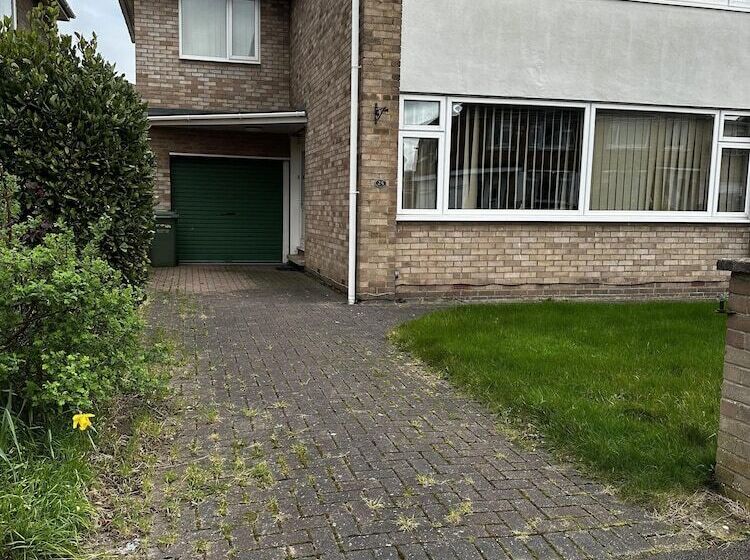 Residens Riverside Retreat   Luxurious 4 Bedroom House