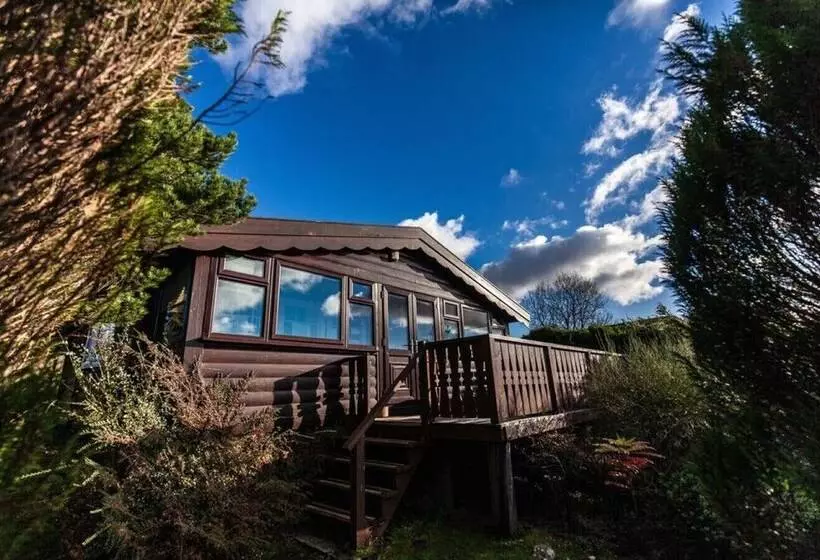 Spacious 3 Bed Log Cabin In Snowdonia